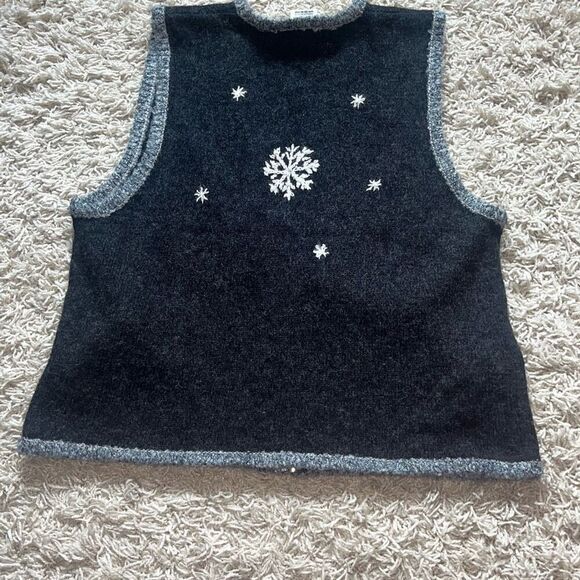 Christmas/HolidaySnowman 3D Sweater Vest By Mandal Bay Women’s Large - Picture 7 of 12